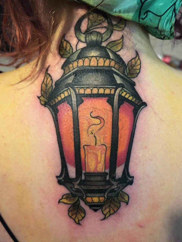 Old School traditional tattoo example by Sina Tattooer